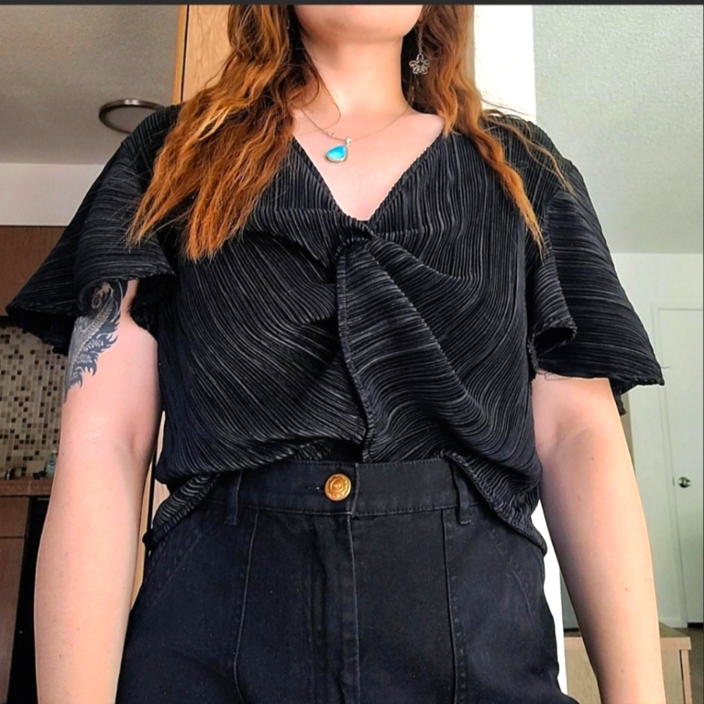 Butterfly Sleeve 70s Top
